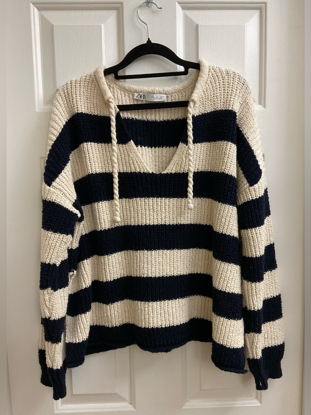 ZARA Cotton Striped V-Neck Sweater Size L